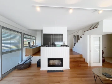Apartamento T4 para Venda em Lordelo do Ouro e Massarelos