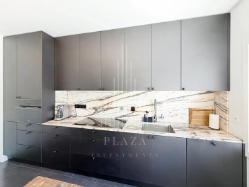 Apartamento T4 para Venda em Lordelo do Ouro e Massarelos