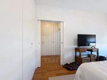 Apartamento T4 para Venda em Lordelo do Ouro e Massarelos