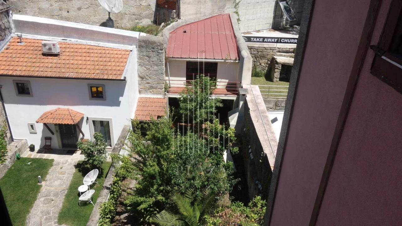 Prédio para Venda em Lordelo do Ouro e Massarelos Foto 9