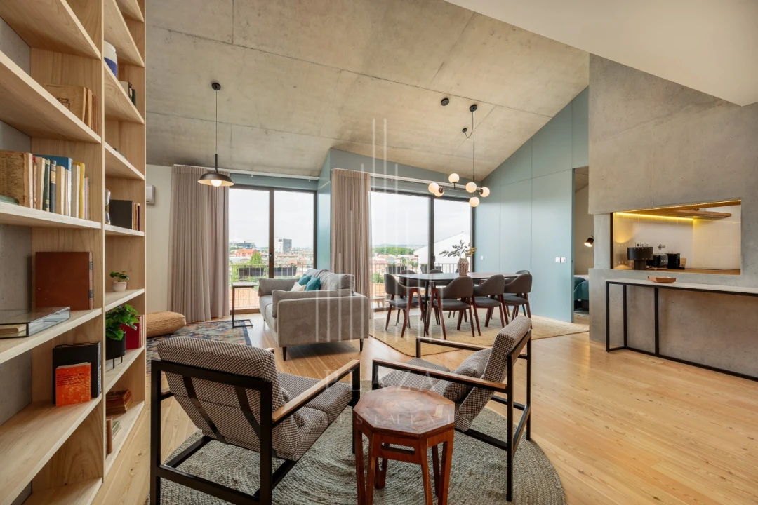 Apartamento T4 para Venda em Bonfim Foto 1