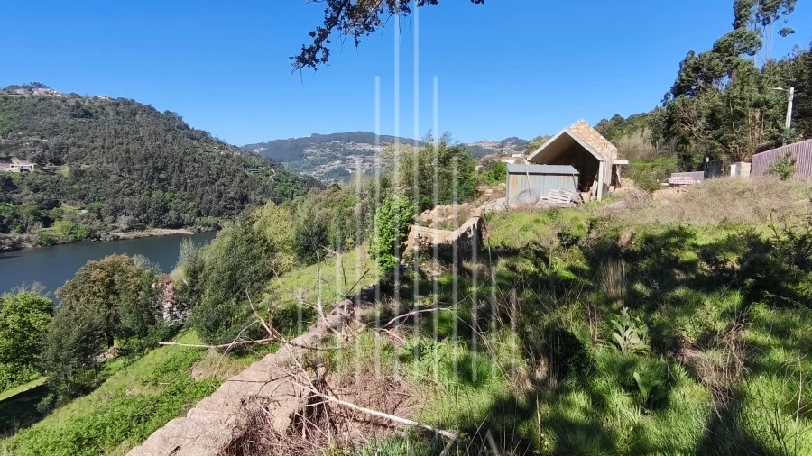 Moradia T3 para Venda em Sande e São Lourenço
