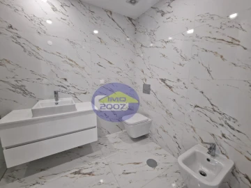 Apartamento T2 para Venda em Santa Maria da Feira, Travanca, Sanfins e Espargo