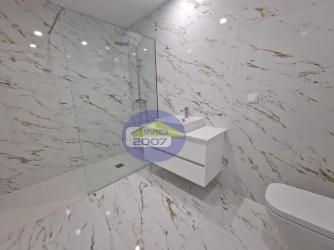 Apartamento T2 para Venda em Santa Maria da Feira, Travanca, Sanfins e Espargo Foto 17