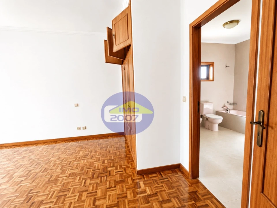 Apartamento T3 para Venda em Canidelo Foto 13
