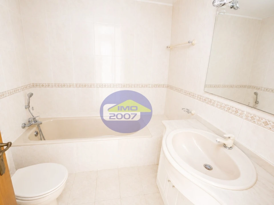 Apartamento T3 para Venda em Canidelo Foto 17