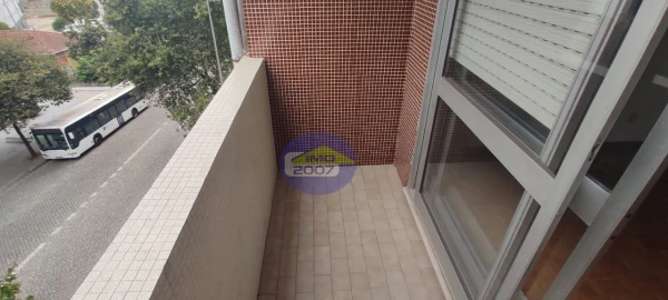 Apartamento T3 para Venda em Cidade da Maia