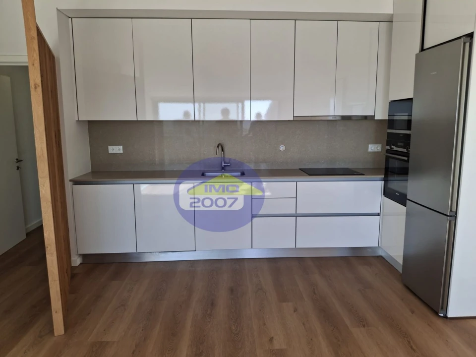 Apartamento T1 para Venda em Anta e Guetim Foto 5
