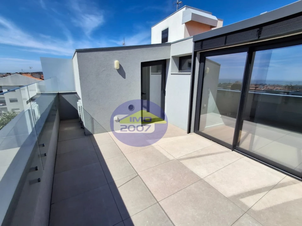 Apartamento T1 para Venda em Anta e Guetim Foto 9
