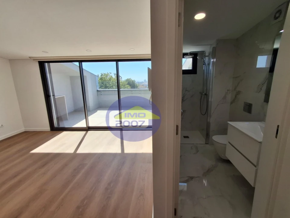 Apartamento T1 para Venda em Anta e Guetim Foto 12