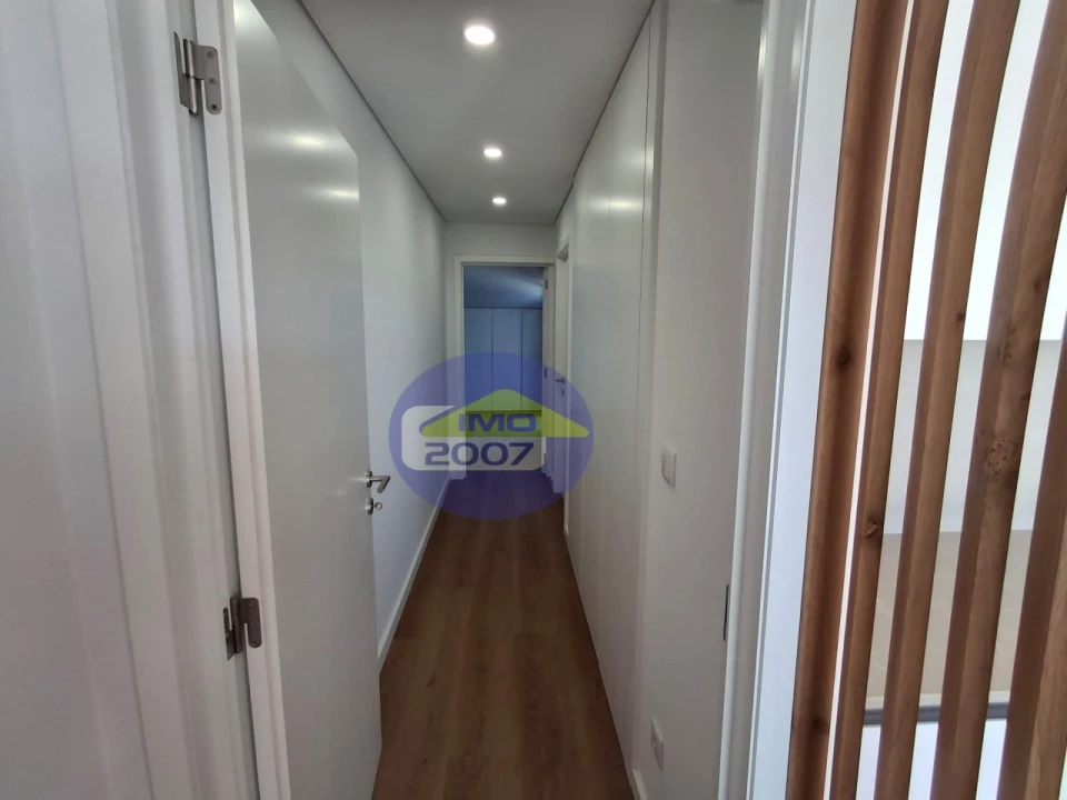 Apartamento T1 para Venda em Anta e Guetim Foto 14