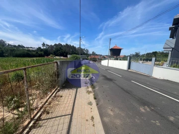 Terreno para Venda em Nogueira da Regedoura