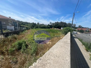 Terreno para Venda em Nogueira da Regedoura