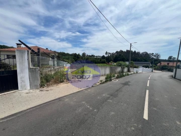Terreno para Venda em Nogueira da Regedoura