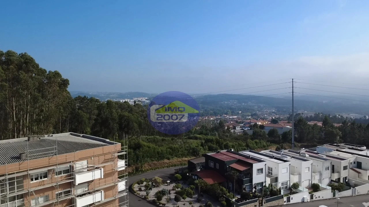 Apartamento T4 para Venda em São João de Ver Foto 4