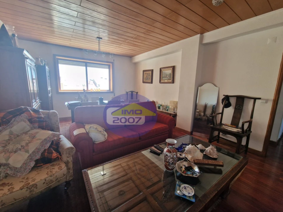 Apartamento T3 para Venda em Espinho Foto 4
