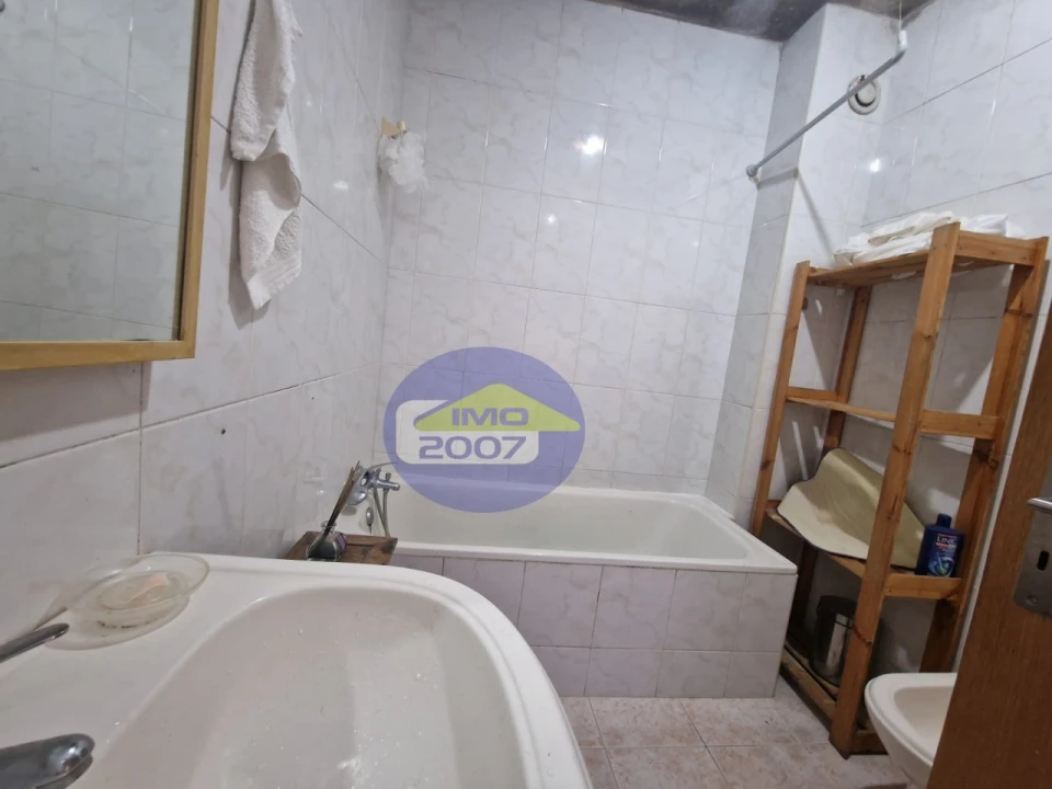 Apartamento T3 para Venda em Espinho Foto 18