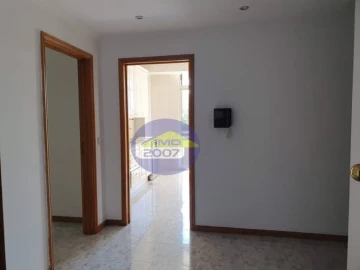 Apartamento T2 para Venda em Arcozelo