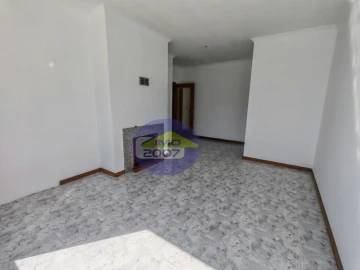 Apartamento T2 para Venda em Arcozelo