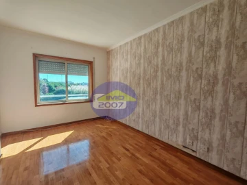 Apartamento T2 para Venda em Arcozelo
