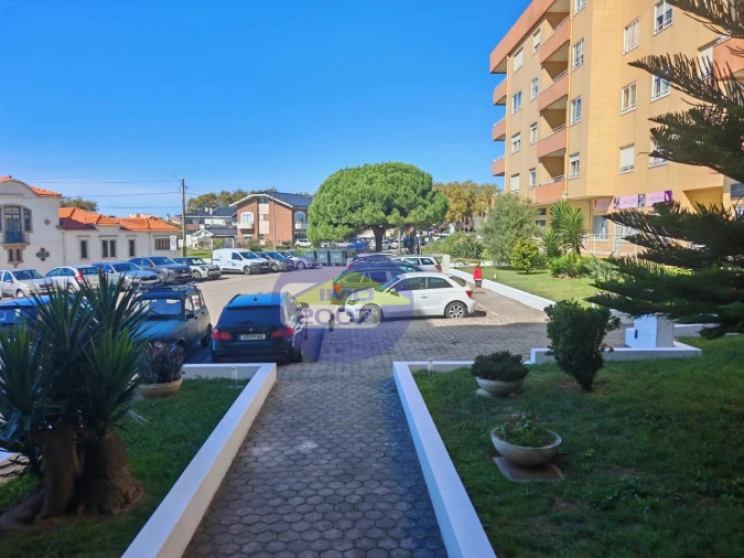 Apartamento T2 para Venda em Arcozelo Foto 31