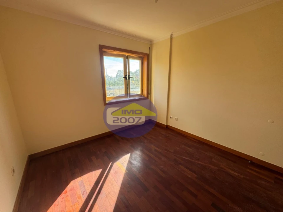 Apartamento T2 para Venda em São João de Ver Foto 20
