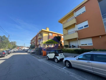 Apartamento T2 para Venda em São João de Ver