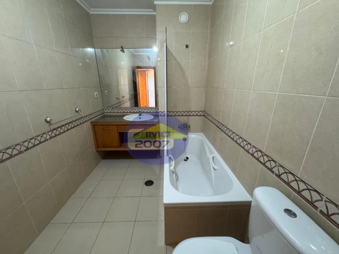 Apartamento T2 para Venda em São João de Ver Foto 13