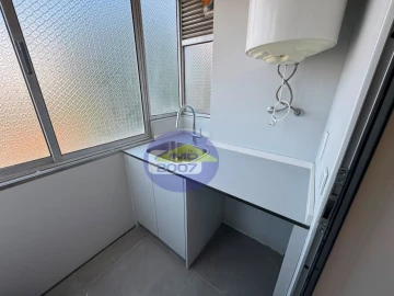 Apartamento T2 para Venda em Campanhã