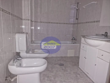 Apartamento T2 para Venda em Madalena