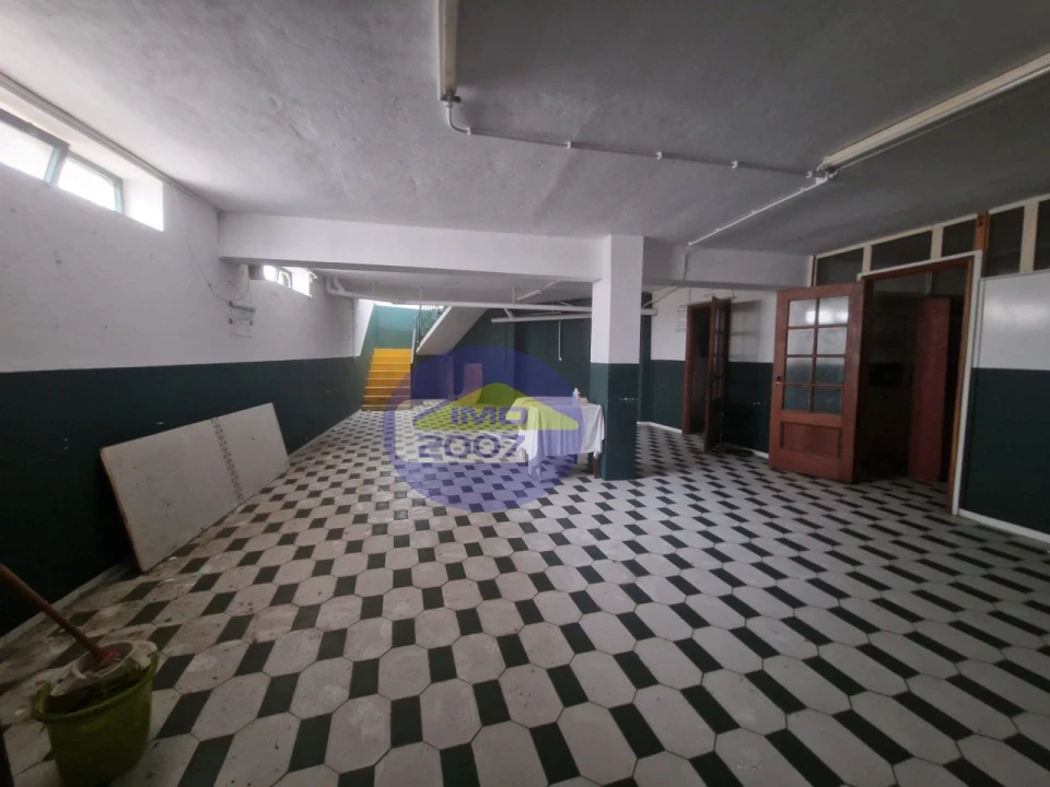 Loja para Venda em Espinho Foto 16
