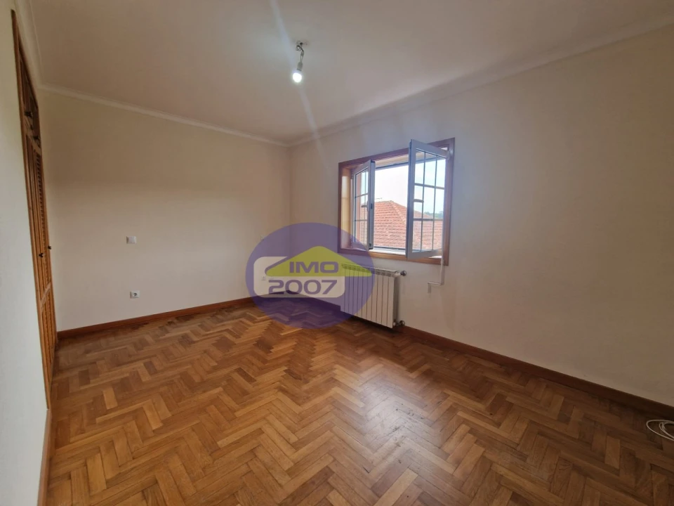 Moradia T3 para Venda em Canedo, Vale e Vila Maior Foto 13