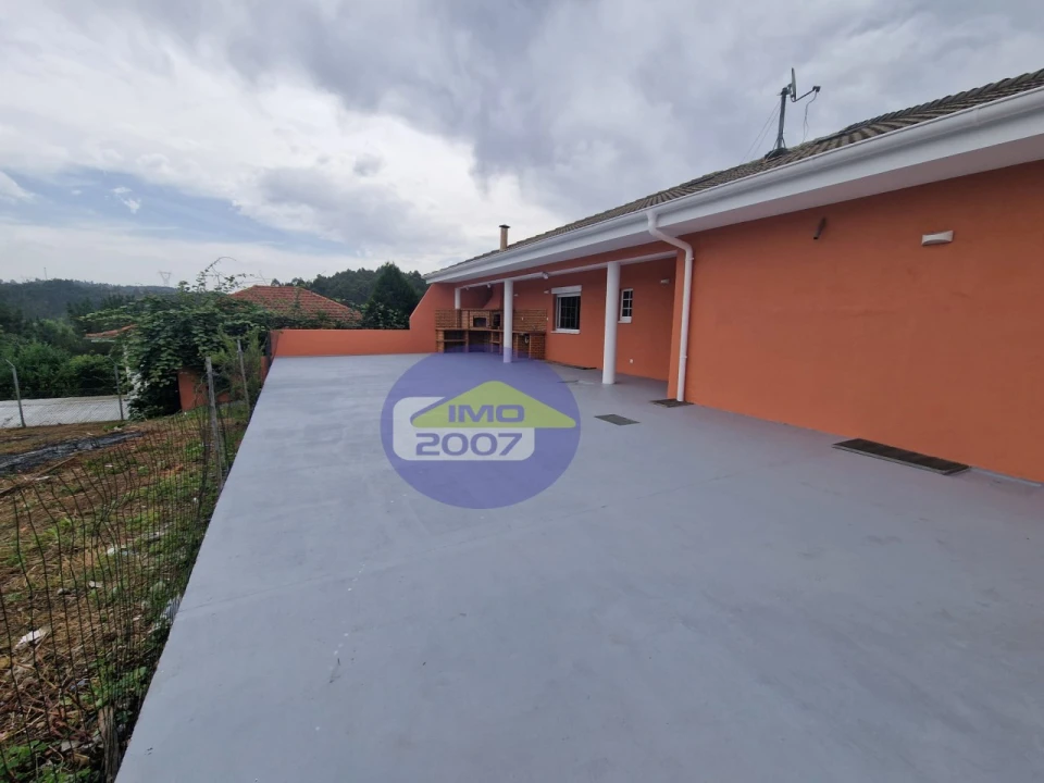 Moradia T3 para Venda em Canedo, Vale e Vila Maior Foto 30