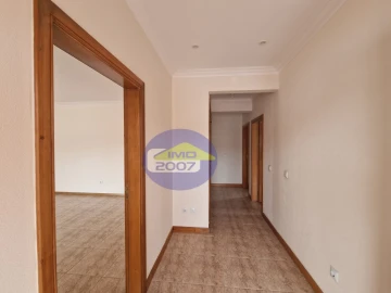 Moradia T3 para Venda em Canedo, Vale e Vila Maior