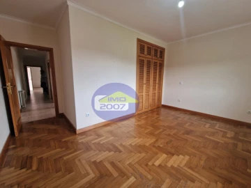 Moradia T3 para Venda em Canedo, Vale e Vila Maior