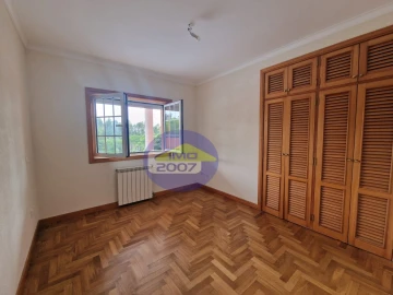 Moradia T3 para Venda em Canedo, Vale e Vila Maior