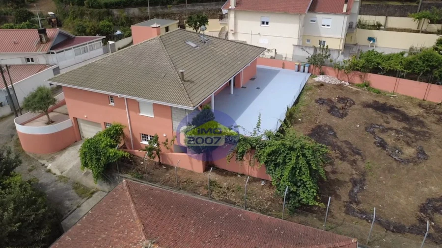Moradia T3 para Venda em Canedo, Vale e Vila Maior Foto 37