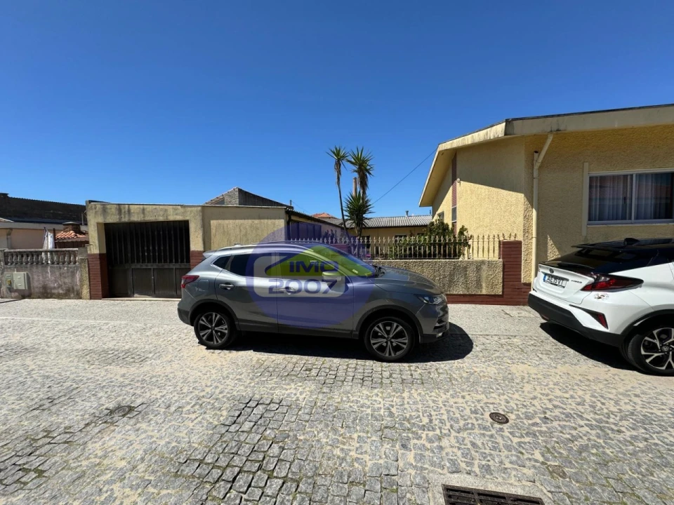 Moradia T3 para Venda em Silvalde Foto 7