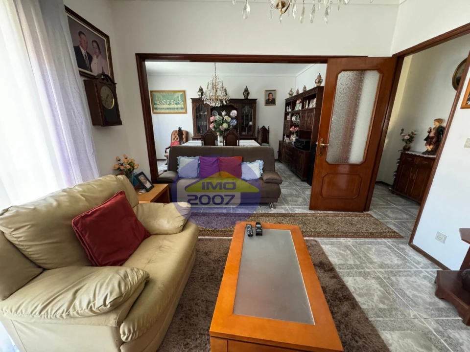 Moradia T3 para Venda em Silvalde Foto 17