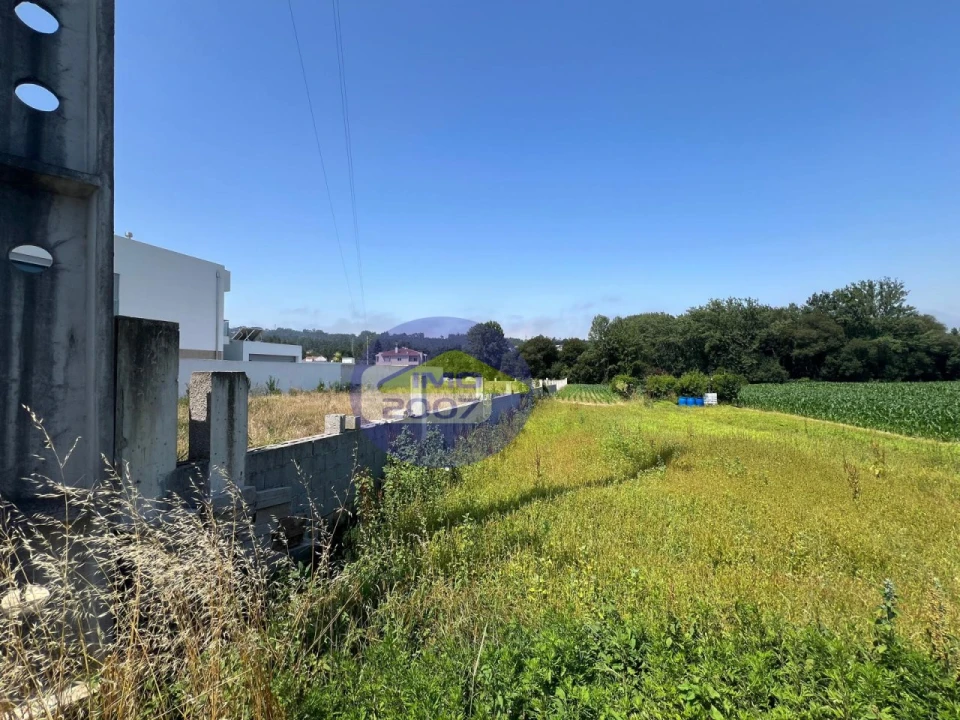 Terreno para Venda em Lobão, Gião, Louredo e Guisande Foto 10