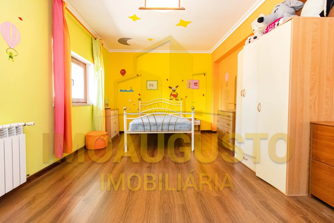 Moradia T5 para Venda em Sobral da Serra Foto 26