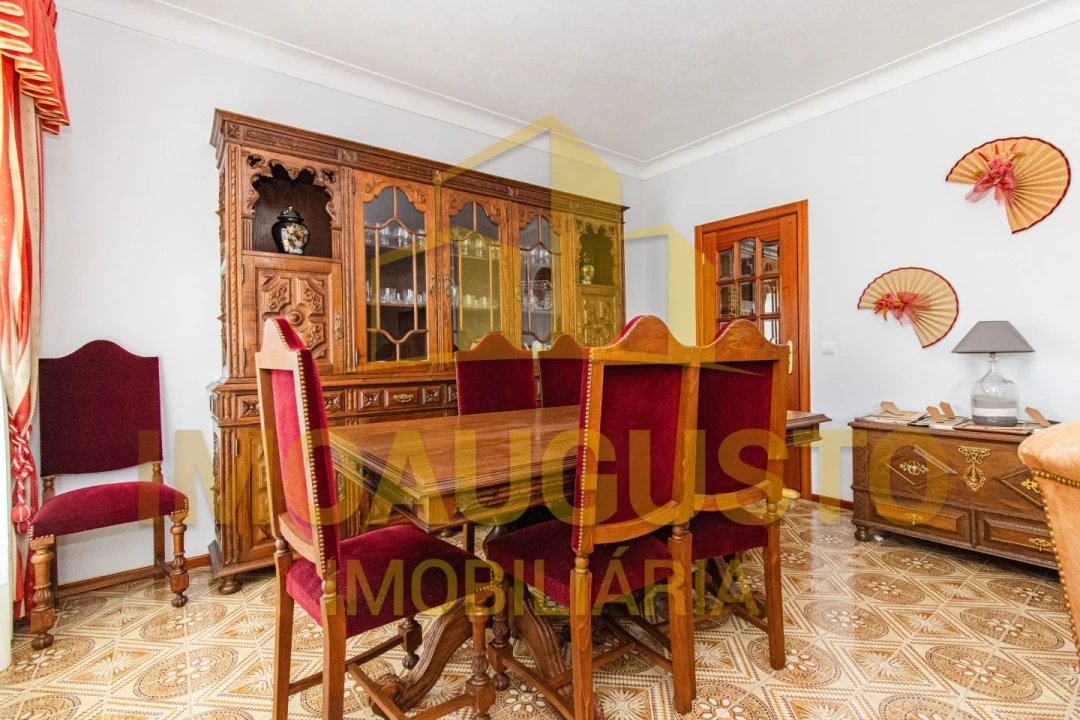 Moradia T3 para Venda em Pinhel Foto 8