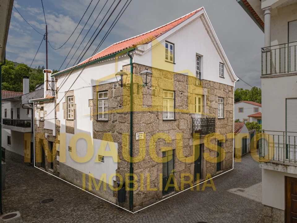 Moradia T4 para Venda em Sandomil Foto 1