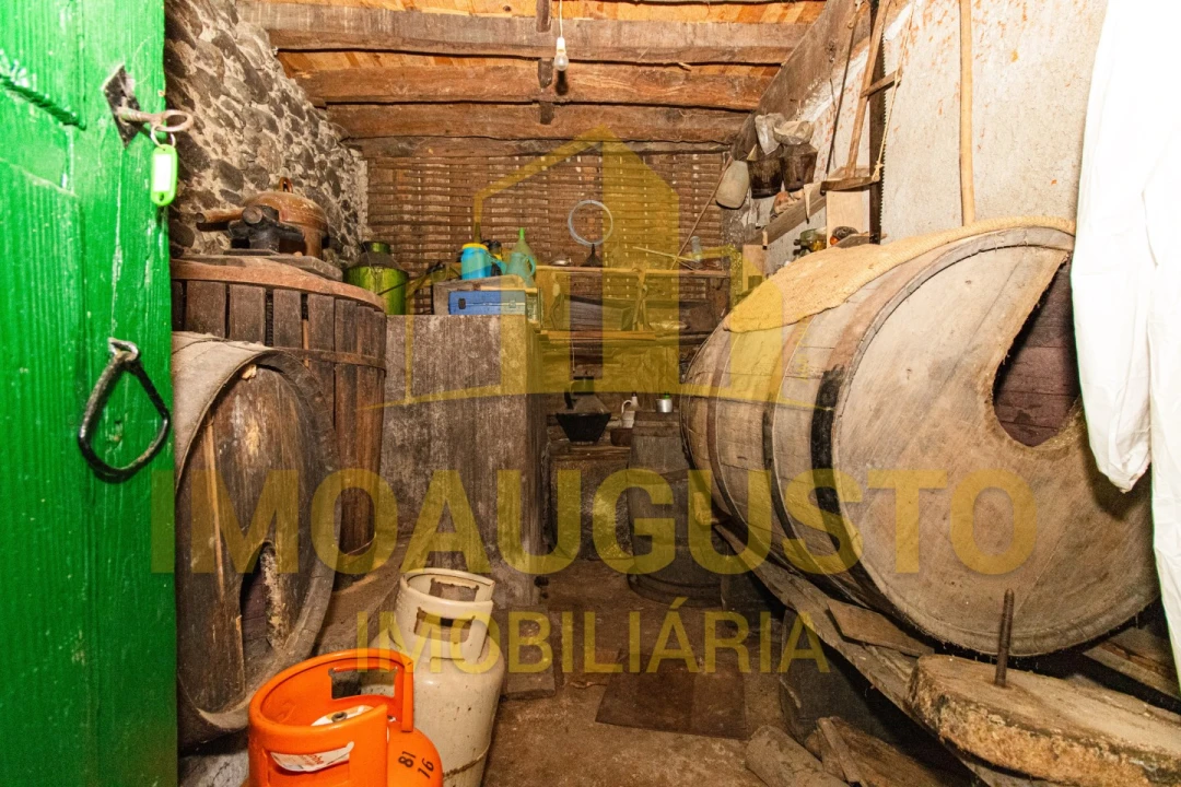 Moradia T4 para Venda em Sandomil Foto 20