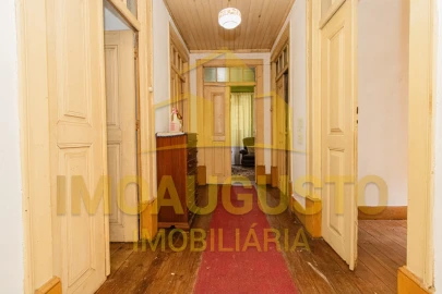 Moradia T4 para Venda em Sandomil