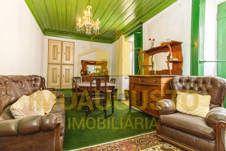 Moradia T4 para Venda em Sandomil Foto 8