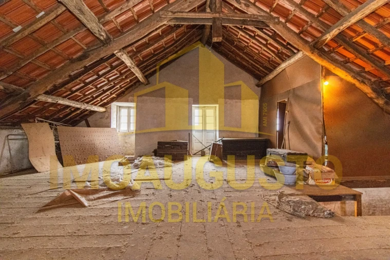 Moradia T4 para Venda em Sandomil Foto 22