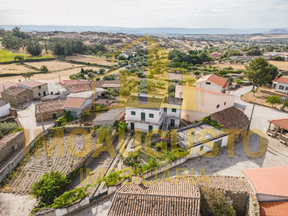 Moradia T4 para Venda em Algodres, Vale de Afonsinho e Vilar de Amargo Foto 35