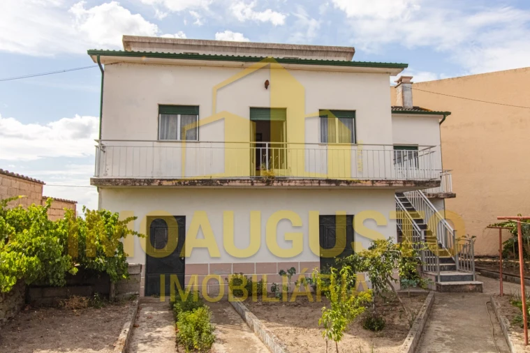 Moradia T4 para Venda em Algodres, Vale de Afonsinho e Vilar de Amargo Foto 3