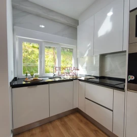 Apartamento T2 para Venda em Benfica